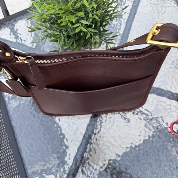 Coach Brown Crossbody Bag - Picture 3 of 11